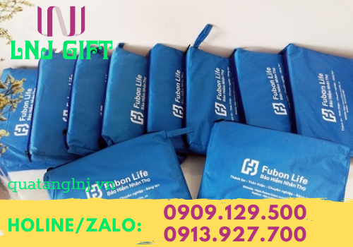 áo mưa quà tặng