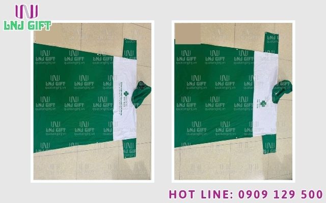 Tăng khả năng nhận diện shop và giữ chân khách hàng với mẫu áo mưa thiết kế riêng