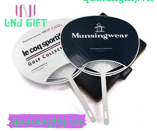 Xưởng in quạt nhựa cầm tay theo yêu cầu hcm
